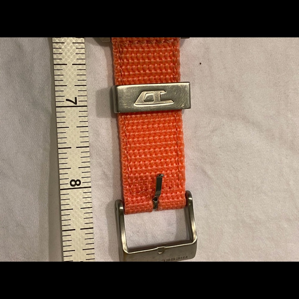 Watch - Picture 3 of 4